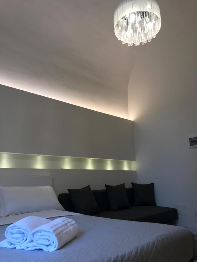 Motta Palace Apartments & Rooms 莫塔·圣塔纳斯塔西亚 外观 照片