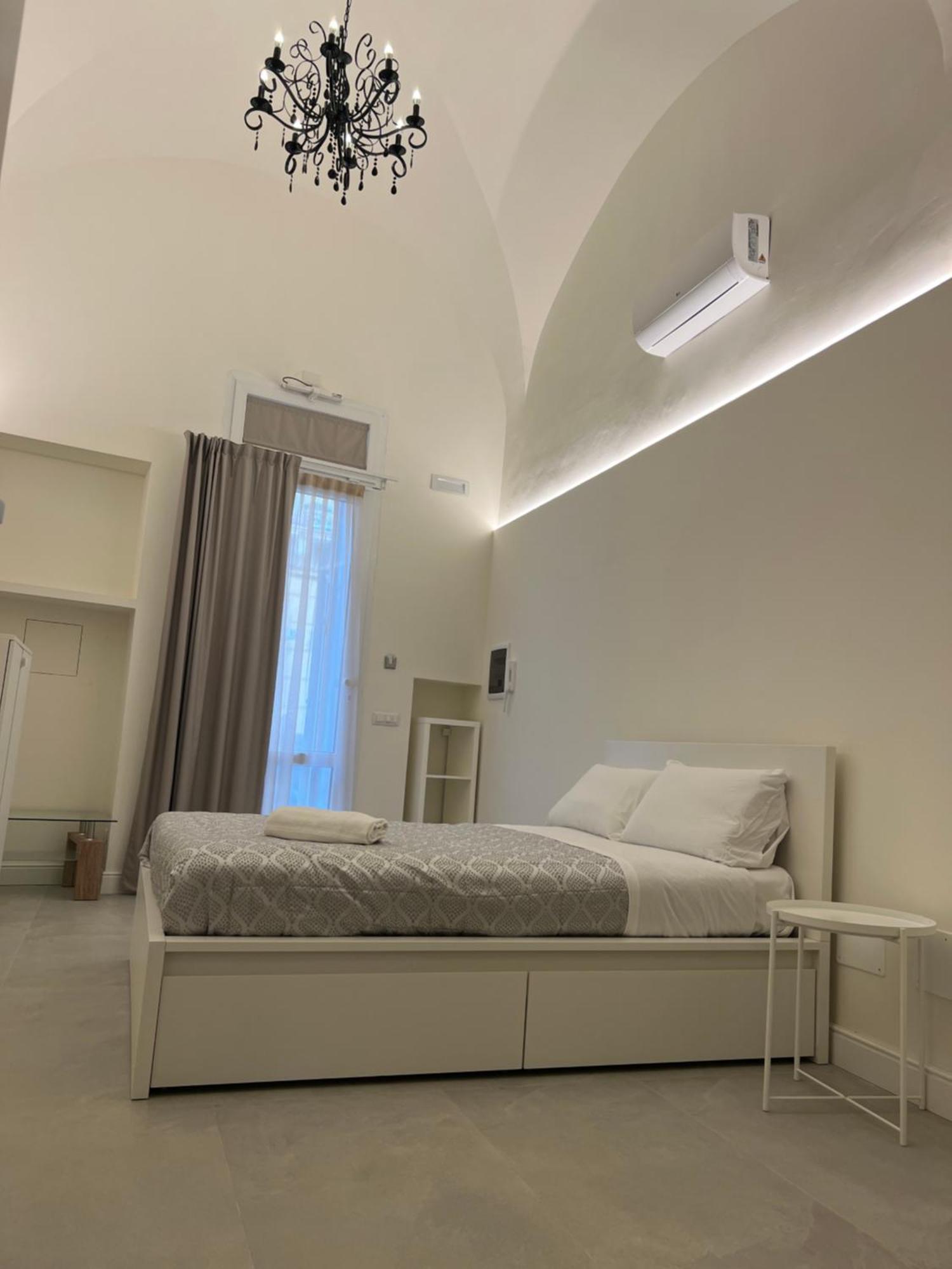 Motta Palace Apartments & Rooms 莫塔·圣塔纳斯塔西亚 外观 照片